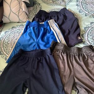 🆑Boys shorts bundle, size 7-8